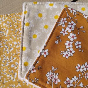 Lingettes visage lavables en Coton Oeko Tex et éponge de bambou.