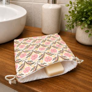 Pochette à solides imperméable en tissu coton Oeko Tex motifs fleuris.