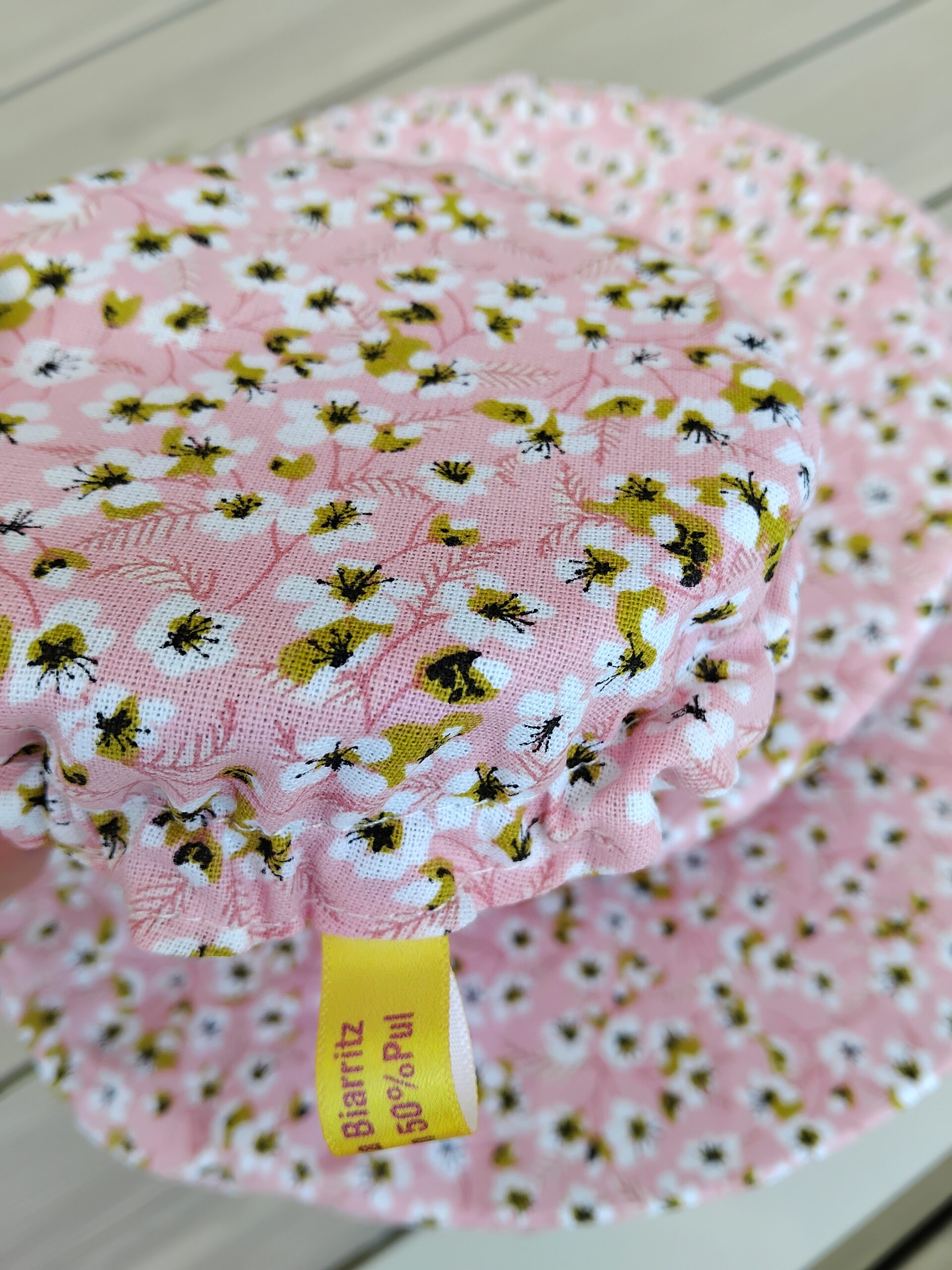 Couvercles écologiques réutilisables en coton Oeko Tex motifs fleuris rose.